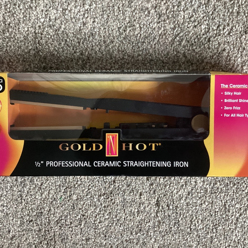 Gold N Hot 1/2” Professional Ceramic Straightening Iron  New in box